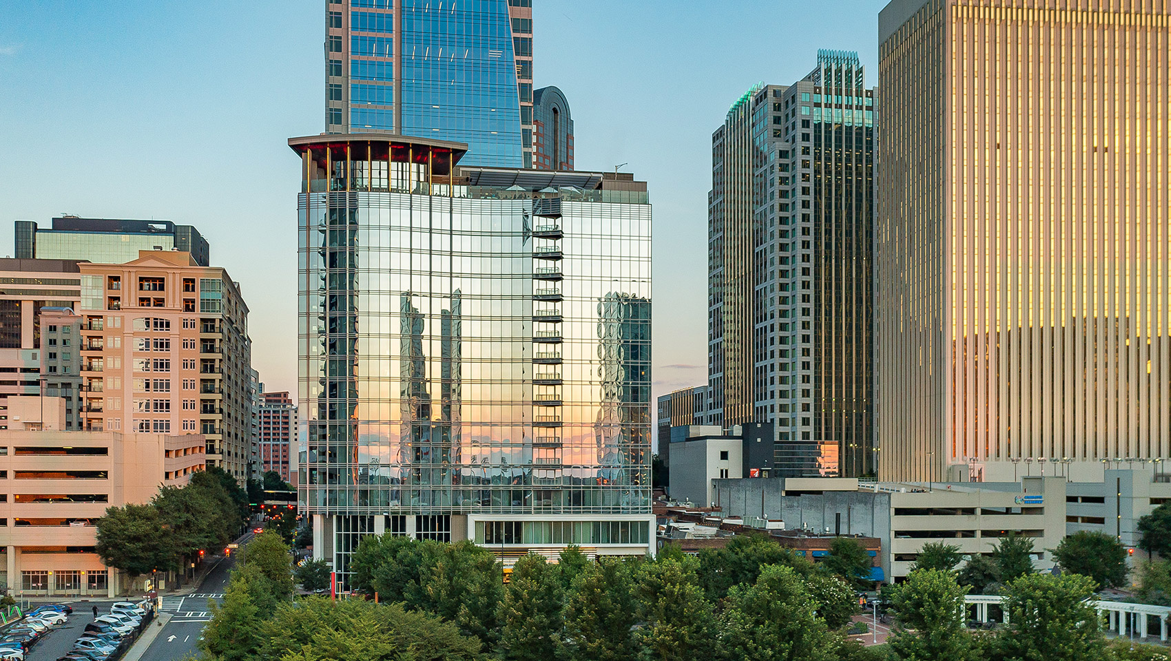 rooftop seating and firepit